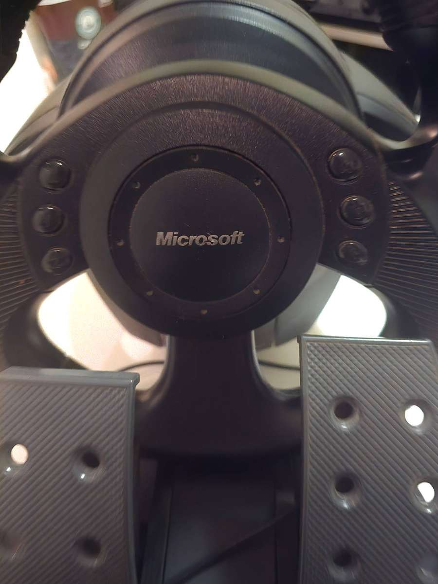 Microsoft side winder racing wheel and pedal