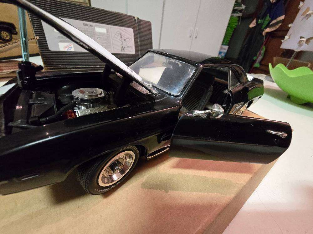 1969 Camaro Z/28 Die-Cast Model