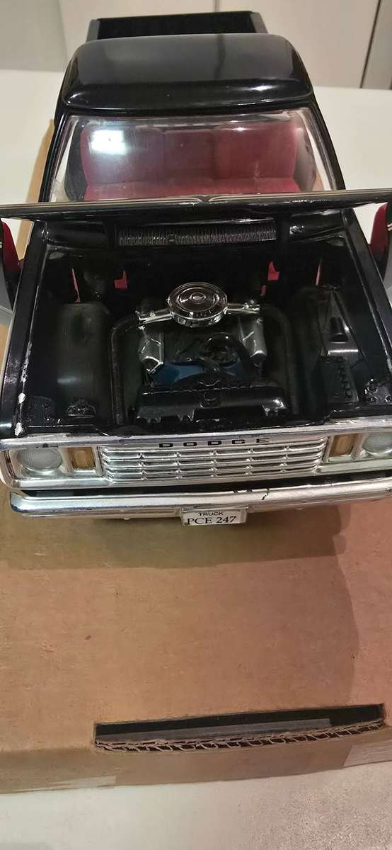 ERTL AMERICAN MUSCLE 78 DODGE WARLOCK DIE CAST SCALE 1/18