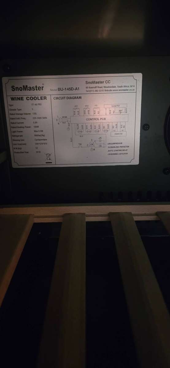 SNOMASTER VT46 PRO WINE COOLER
