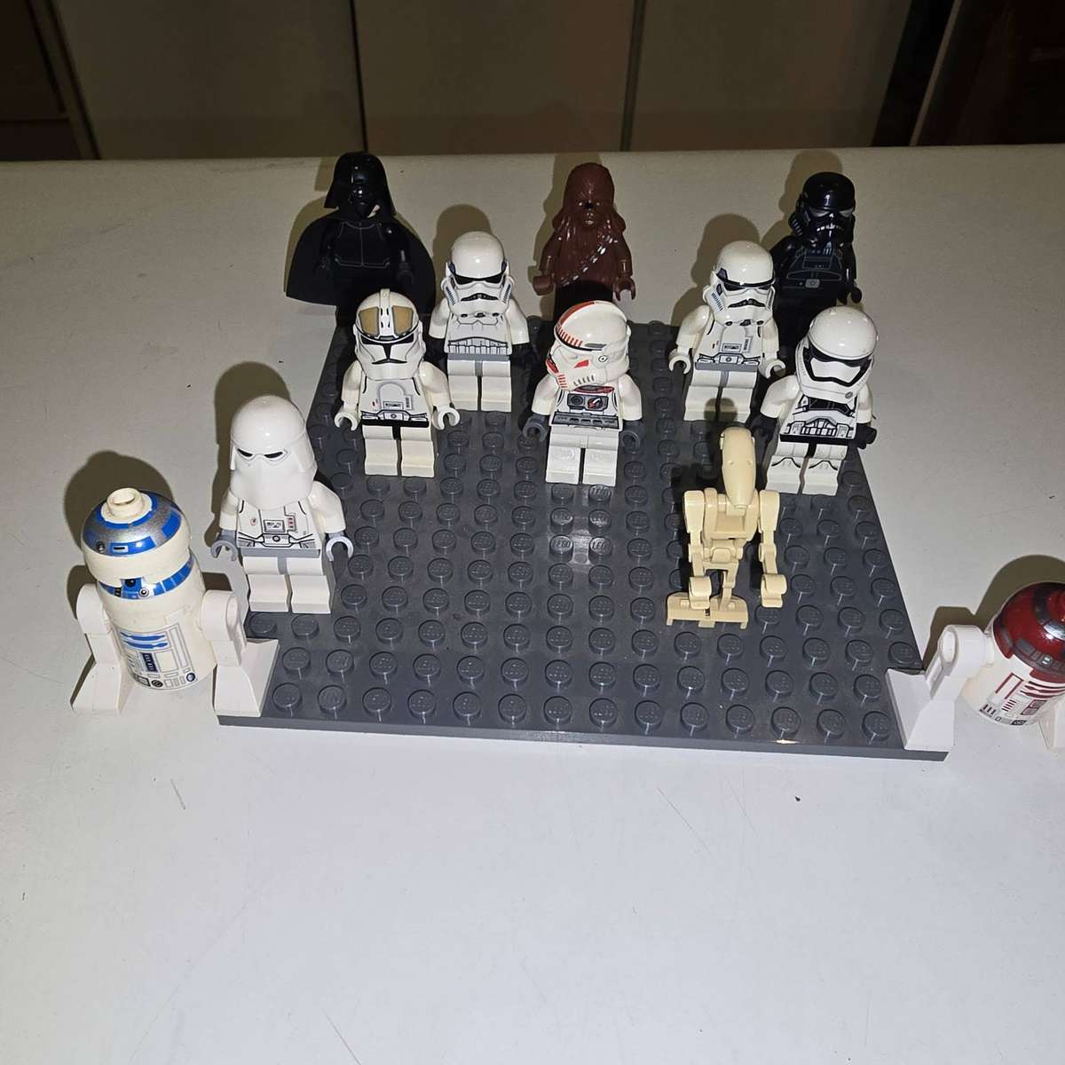 LEGO Minifigure Madness  Mixed Lot!