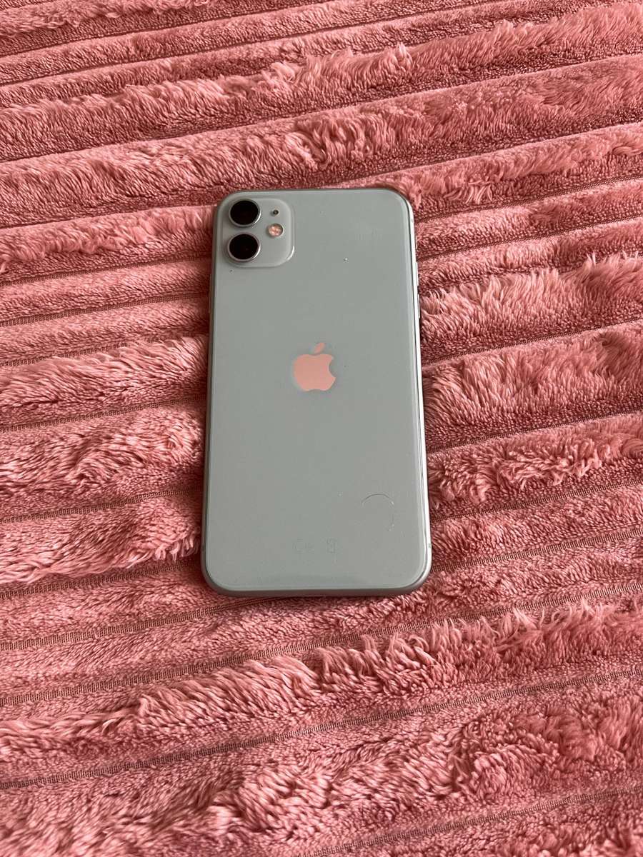 iPhone 11 64GB