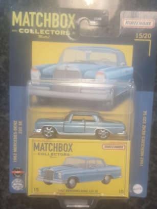 MATCHBOX 1962 MERCEDES-BENZ 220 SE