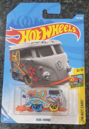 HOTWHEELS KOOL KOMBI