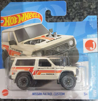 HOT WHEELS NISSAN PATROLE CUSTOM
