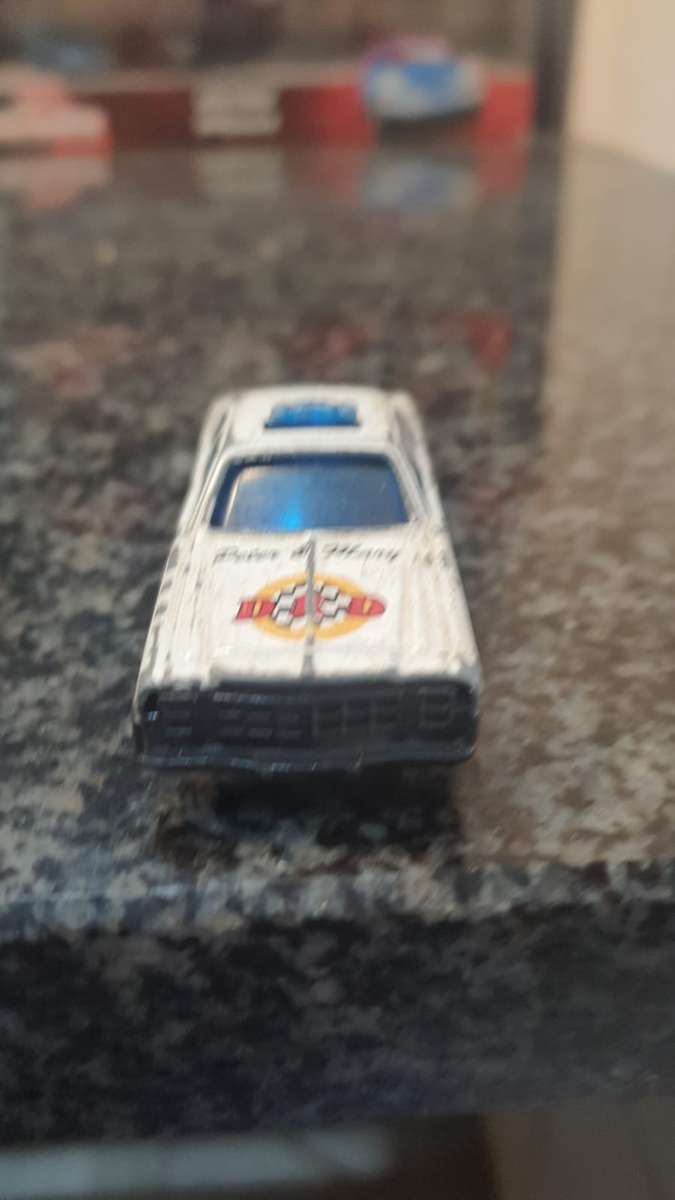 MODEL UNKNOWN - UNKNOWN CAR (A040)