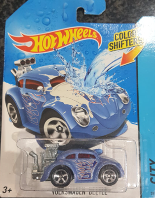 HOTWHEELS VOLKSWAGEN BEETLE COLOUR SHIFTER