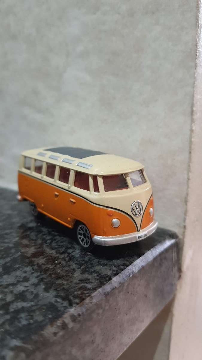REALTOY VOLKSWAGEN MICROBUS