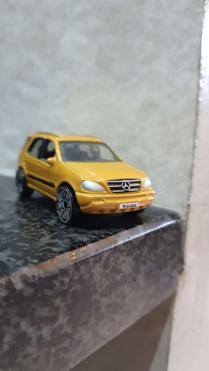 REALTOY MERCEDES BENZ ML (A042)