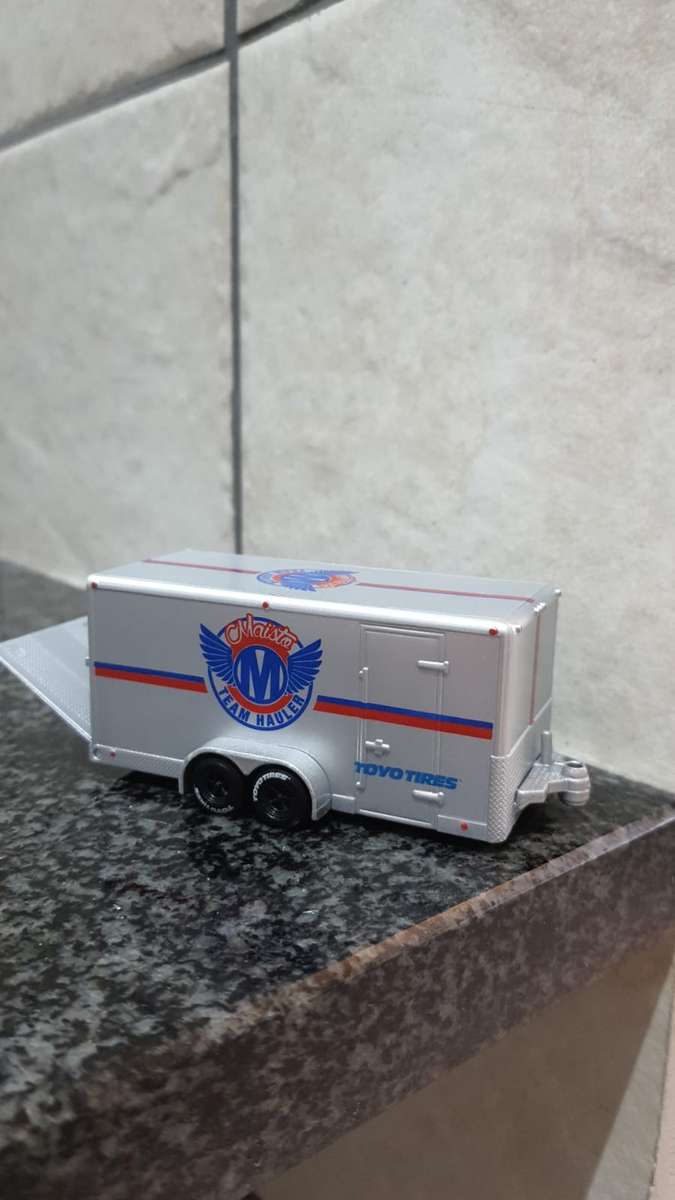 Maisto TEAM HAULER CAR TRAILOR