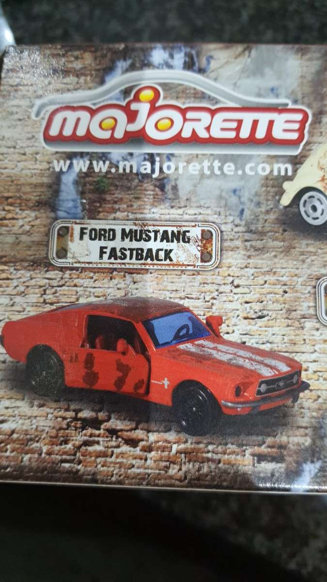 MAJORETTE FORD MUSTANG FASTBACK (A095)