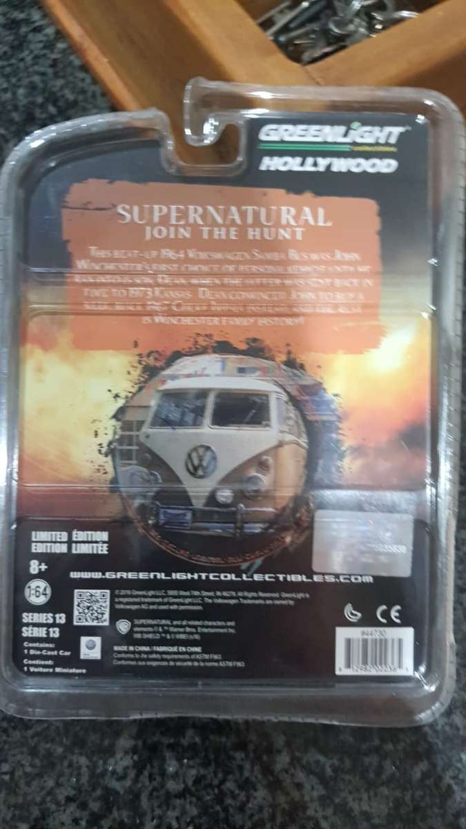 GREENLIGHT HOLLYWOOD SUPERNATURAL JOIN THE HUNT 1967 VOLKSWAGEN SAMBA BUS