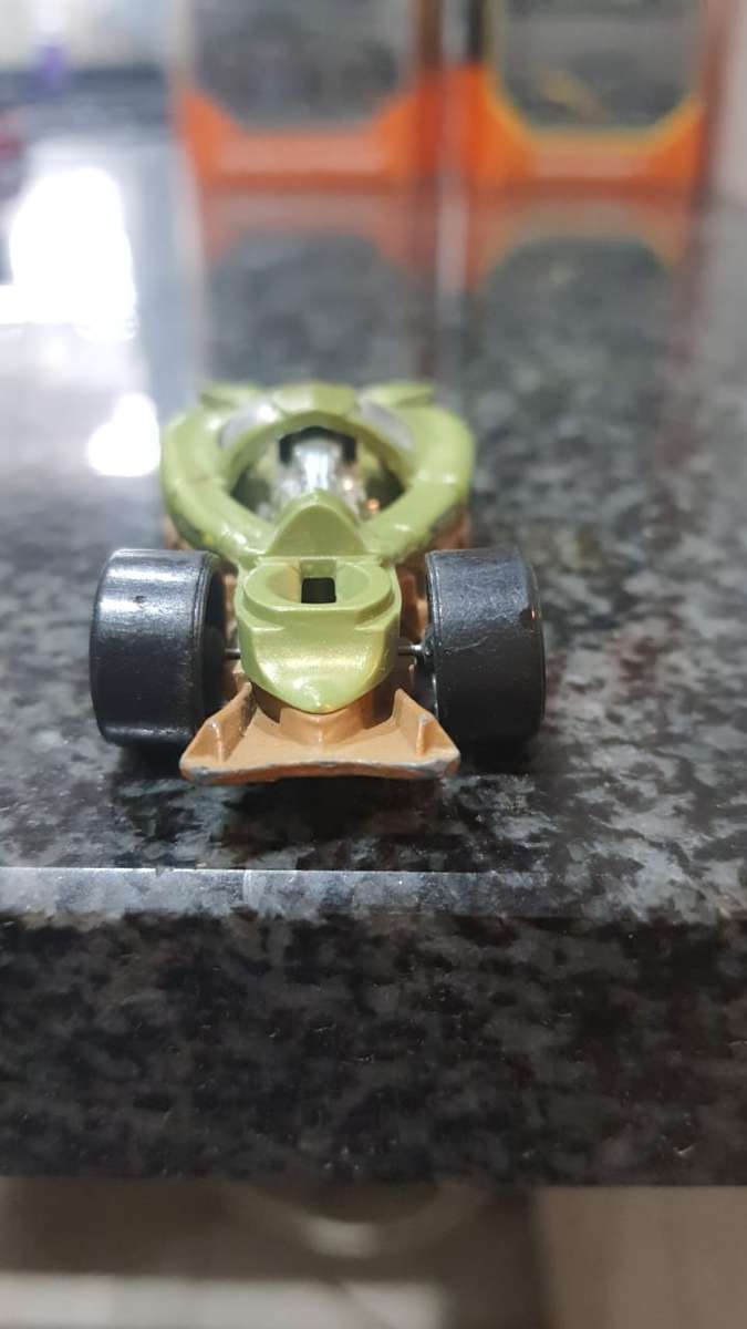 HOT WHEELS SCORPEDO