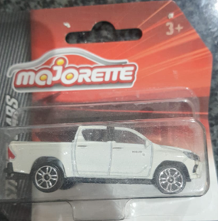 MAJORETT HILUX