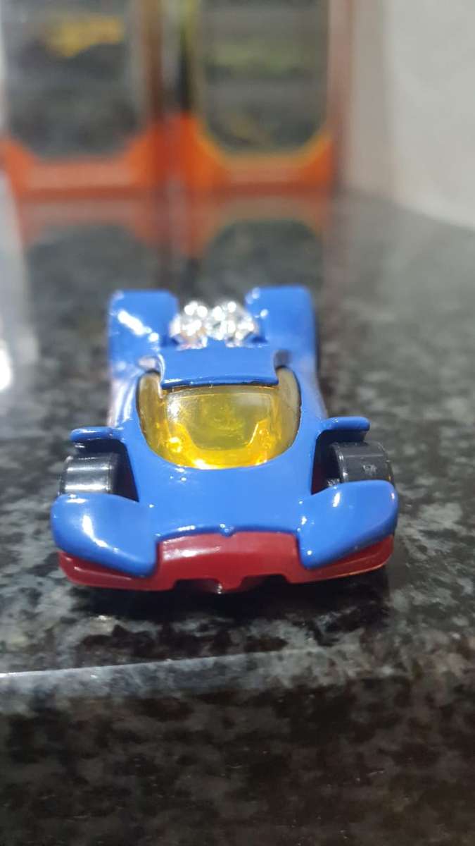 HOTWHEELS VULTURE (A082)
