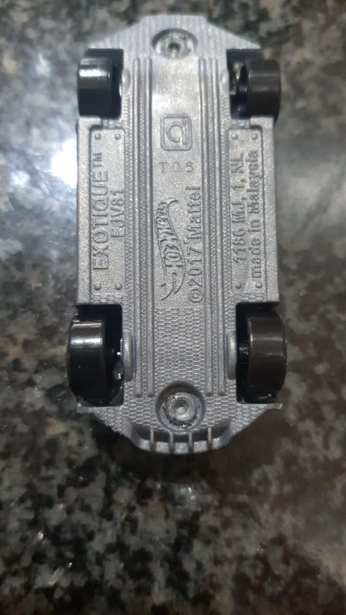 HOTWHEELS EXOTIQUE (A074)