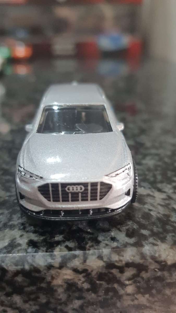 MATCHBOX AUDI e-tron