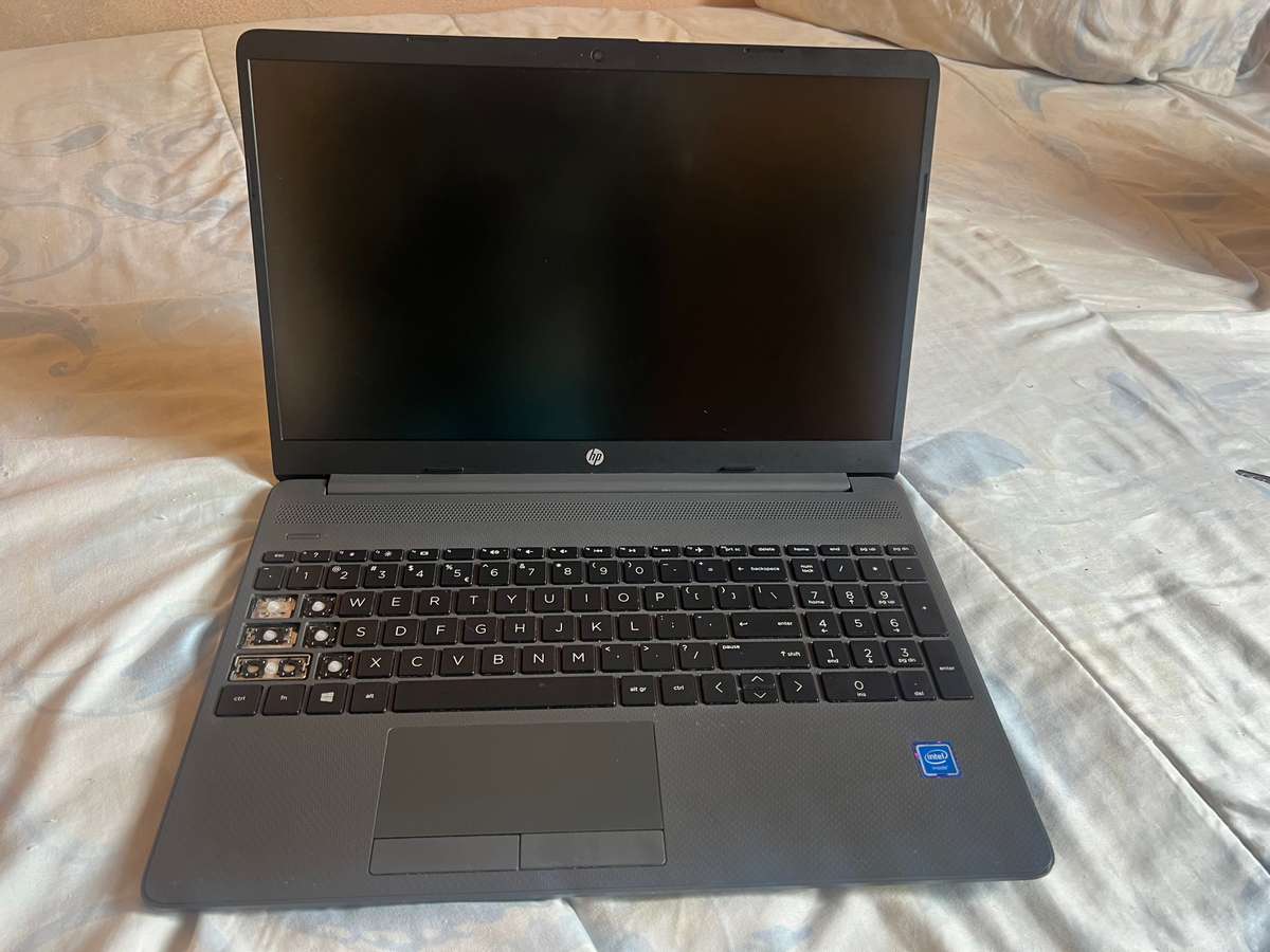 HP 150 G8 Notebook PC