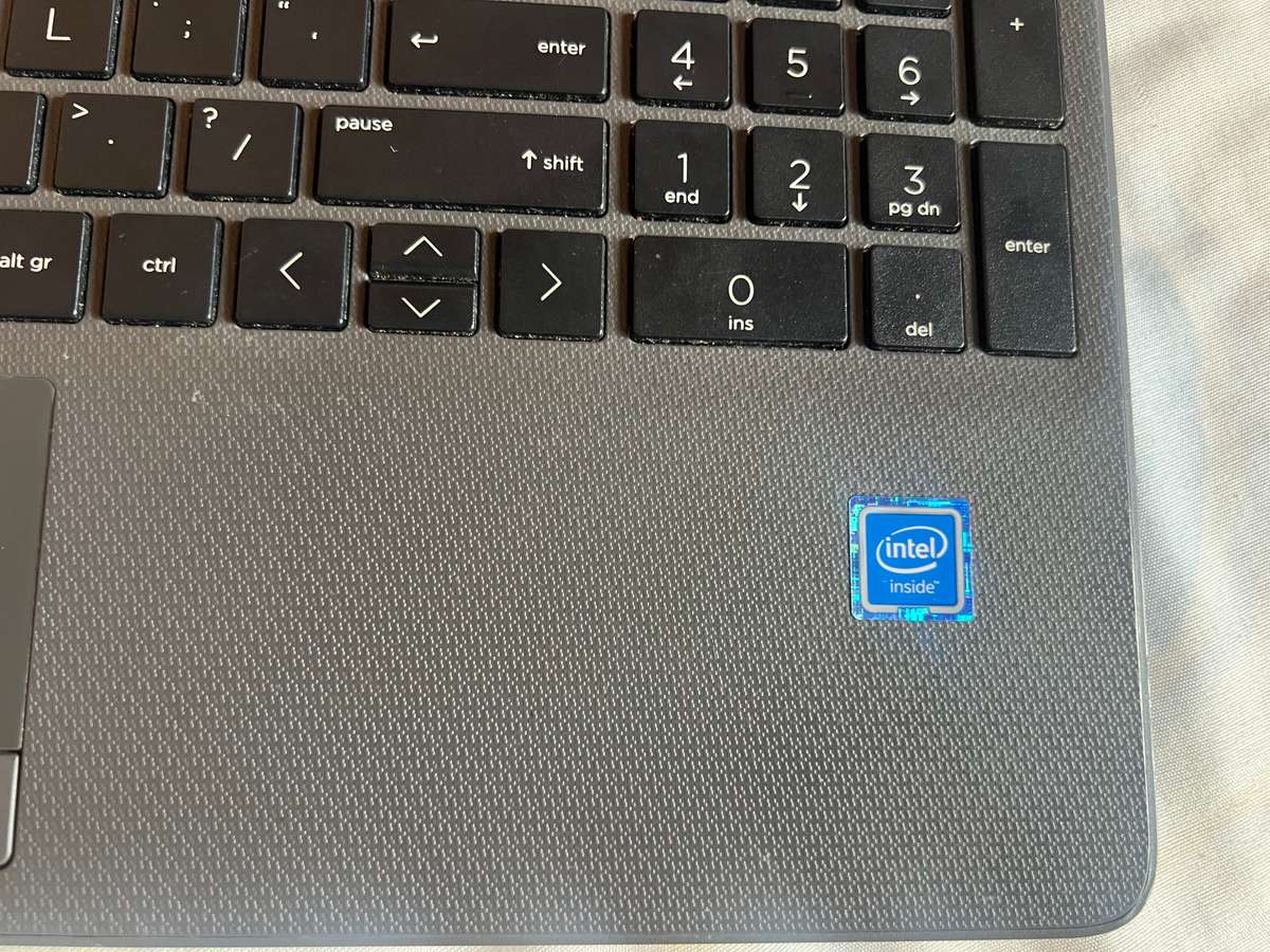 HP 150 G8 Notebook PC