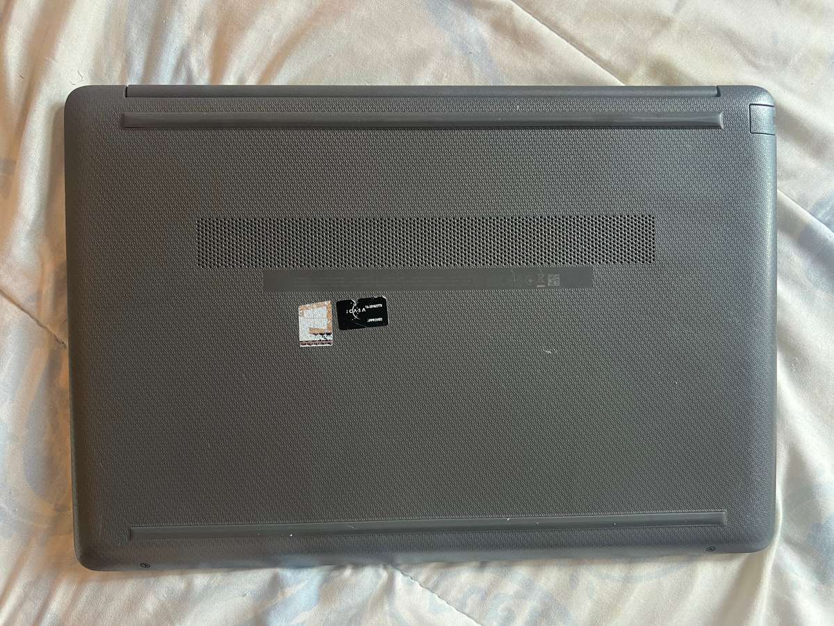 HP 150 G8 Notebook PC