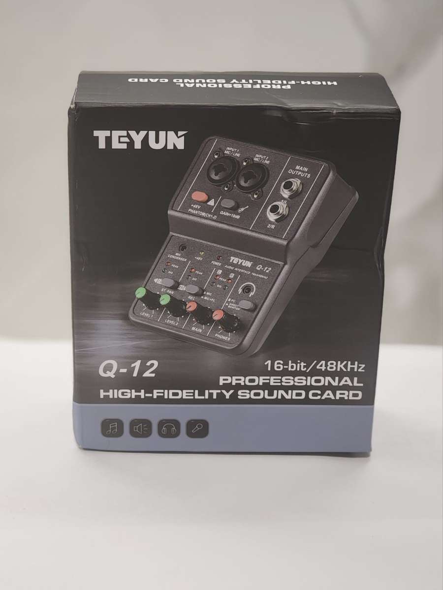 Q12 2-Channel Portable Audio Mixer Interface