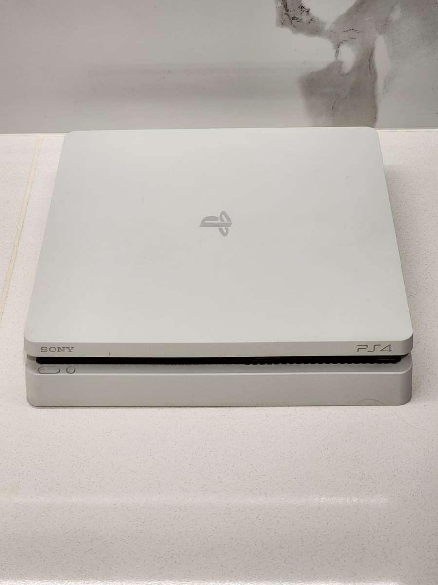 Sony PlayStation 4 Slim 500GB White Console Bundle + 2 Controllers + 7 Games