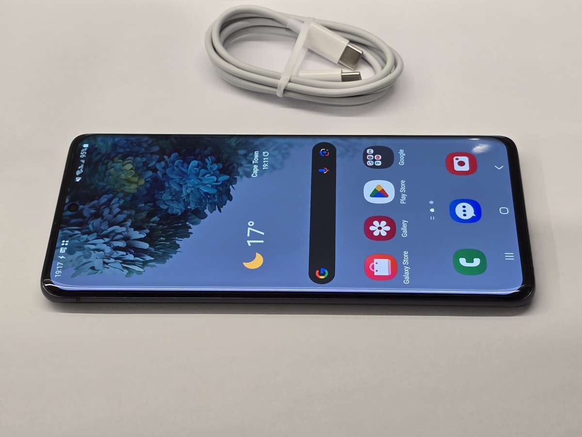 Samsung Galaxy S20+ 128GB  Great Condition (Minor Flaws)