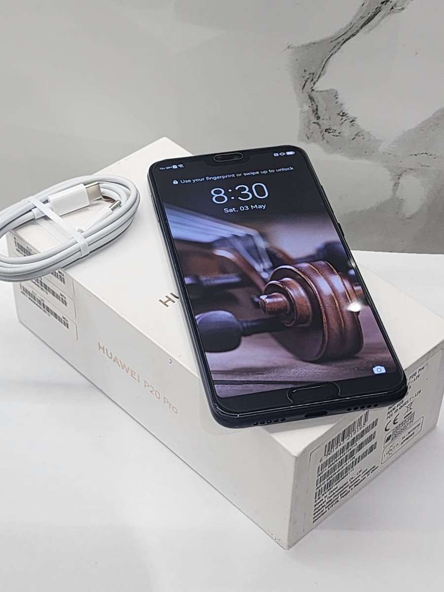 Huawei P20 Pro (128GB, Black) - OLED Display, Original Box + Cable