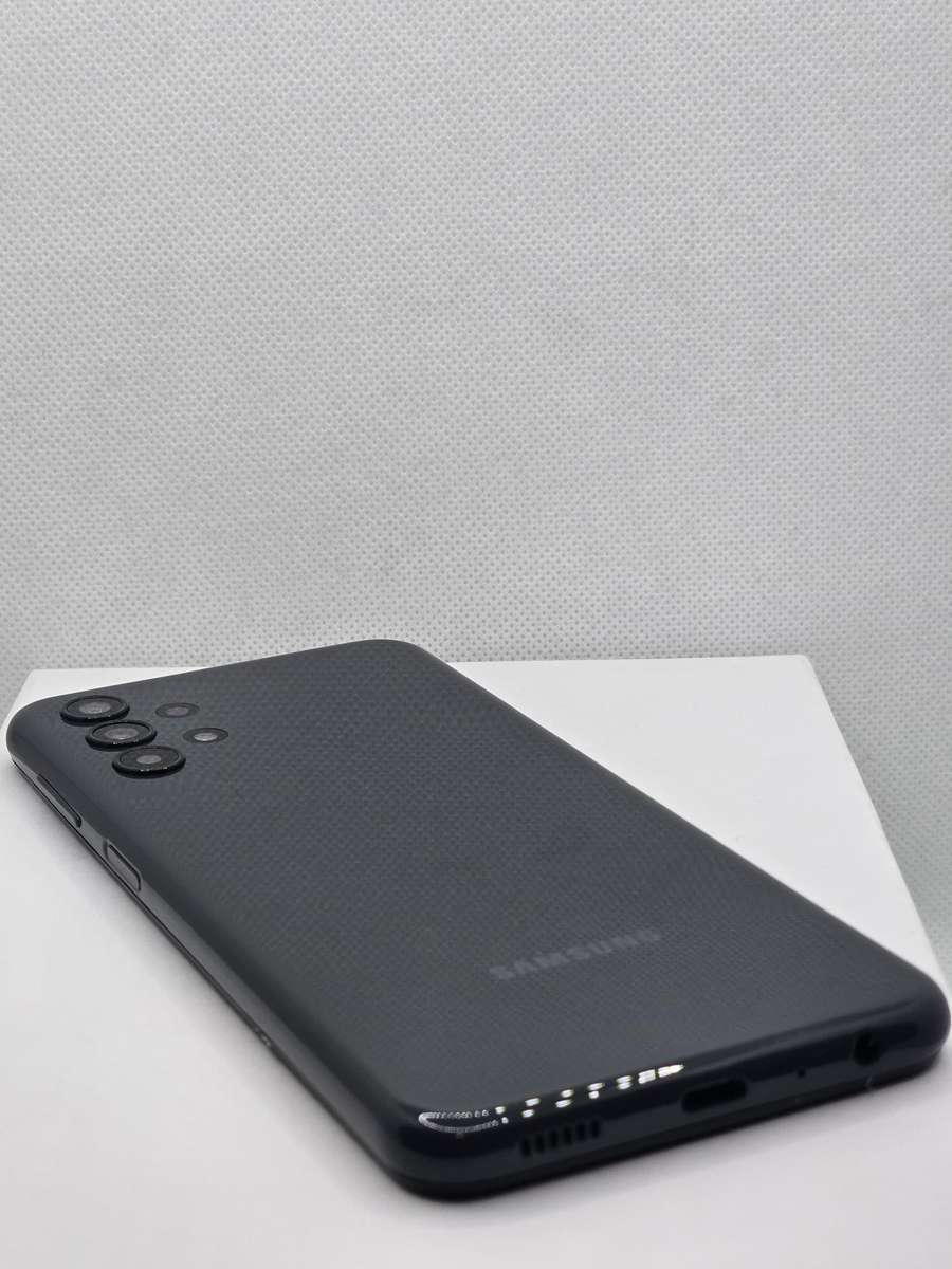Samsung Galaxy A13  64GB  Unlocked