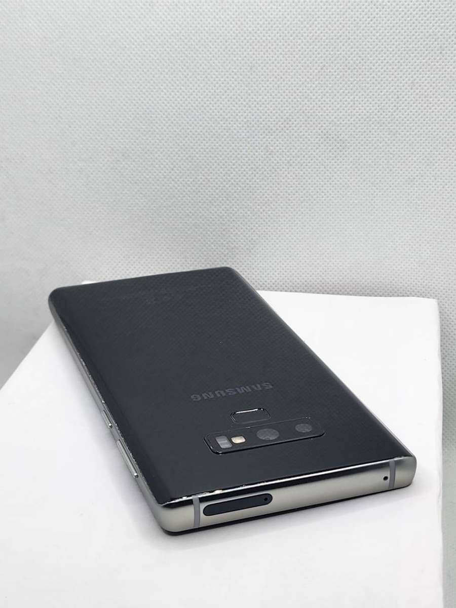 Samsung Galaxy Note 9 | 128GB | Black | Great Condition + FREE Extras! 