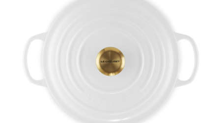 Le Creuset | Cast Iron Signature Round Casserole (Matt White | 24cm)