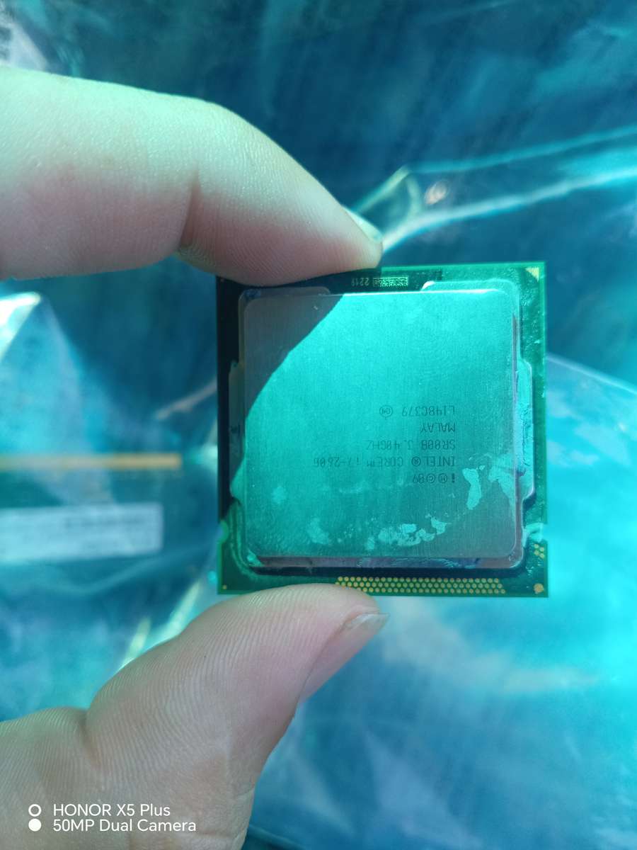 Intel Core i7 2700 3.4ghz cpu