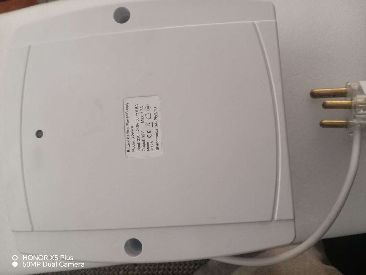 Sherlo Battery Backup Power supply