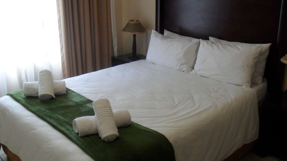 Full week accommodation for 6 people