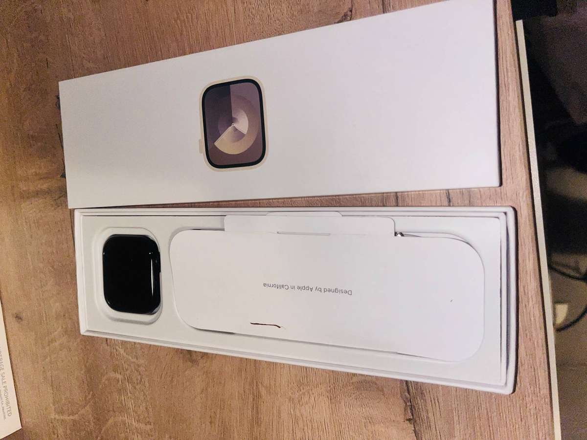 Apple watch 46mm series 10( Brand New)