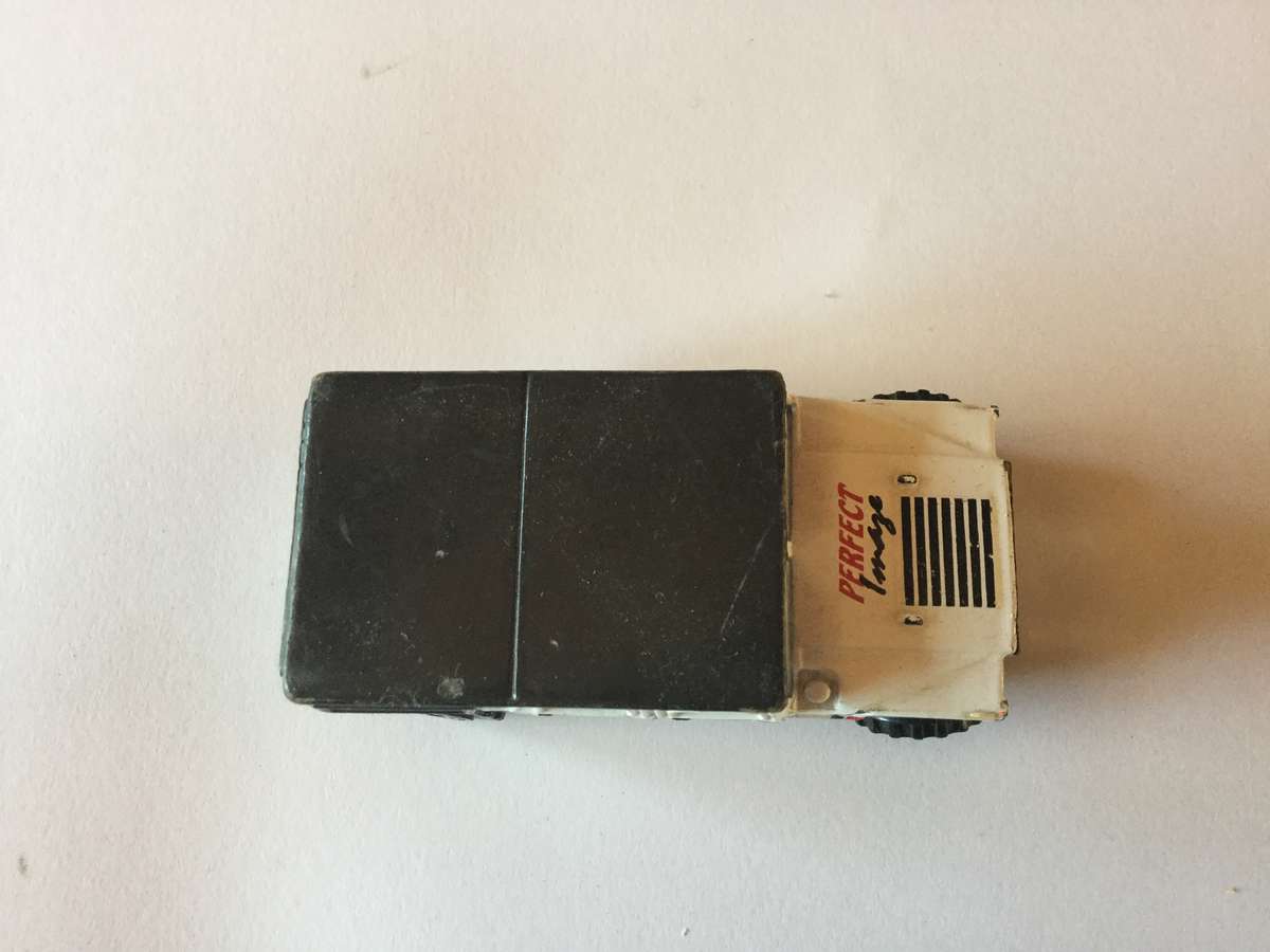 White Humvee Perfect Image Diecast car