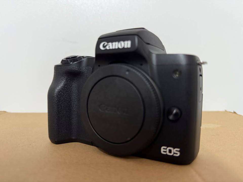 Canon EOS M50 Mark II Camera Body ( 24.1 Megapixel / 4K / WiFi / Bluetooth )