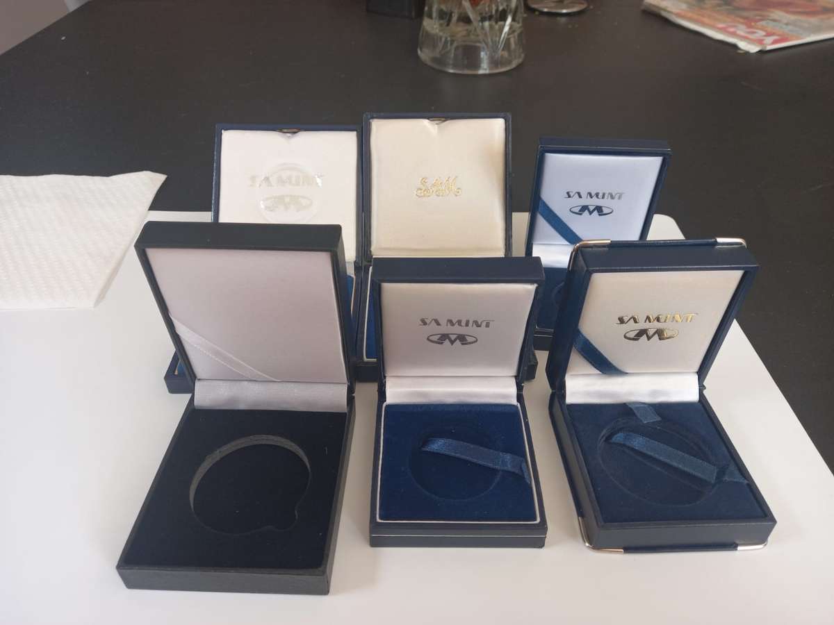 Coin boxes Sa Mint