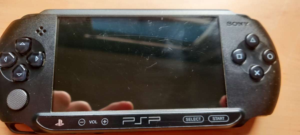 PSP Street + 19 games