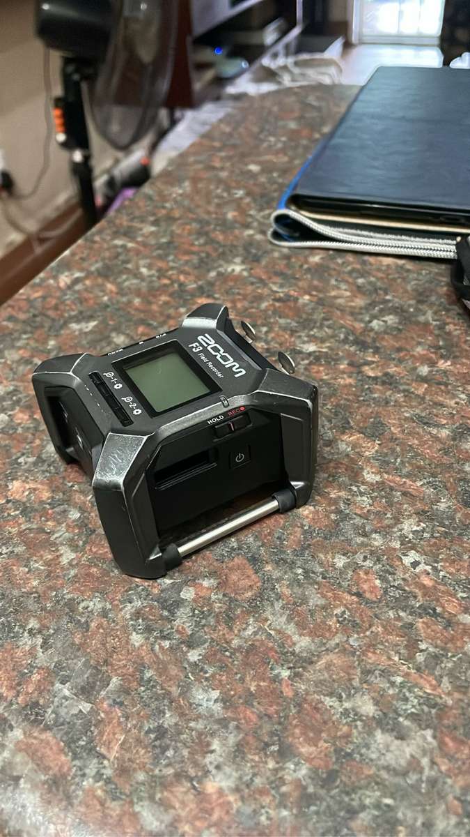 Zoom F-3 Audio Recorder