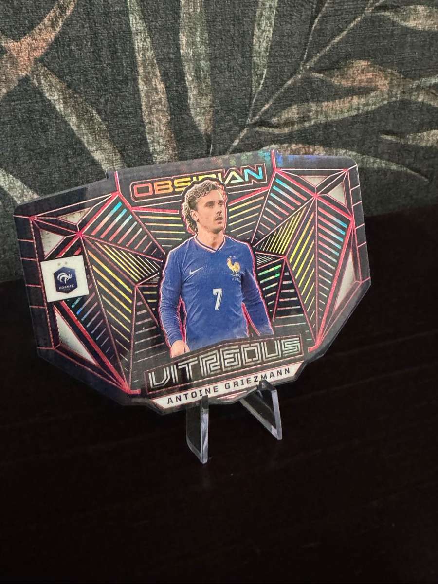 2023-24 Panini Obsidian - Antoine Griezmann - Vitreous Die Cut 02/75