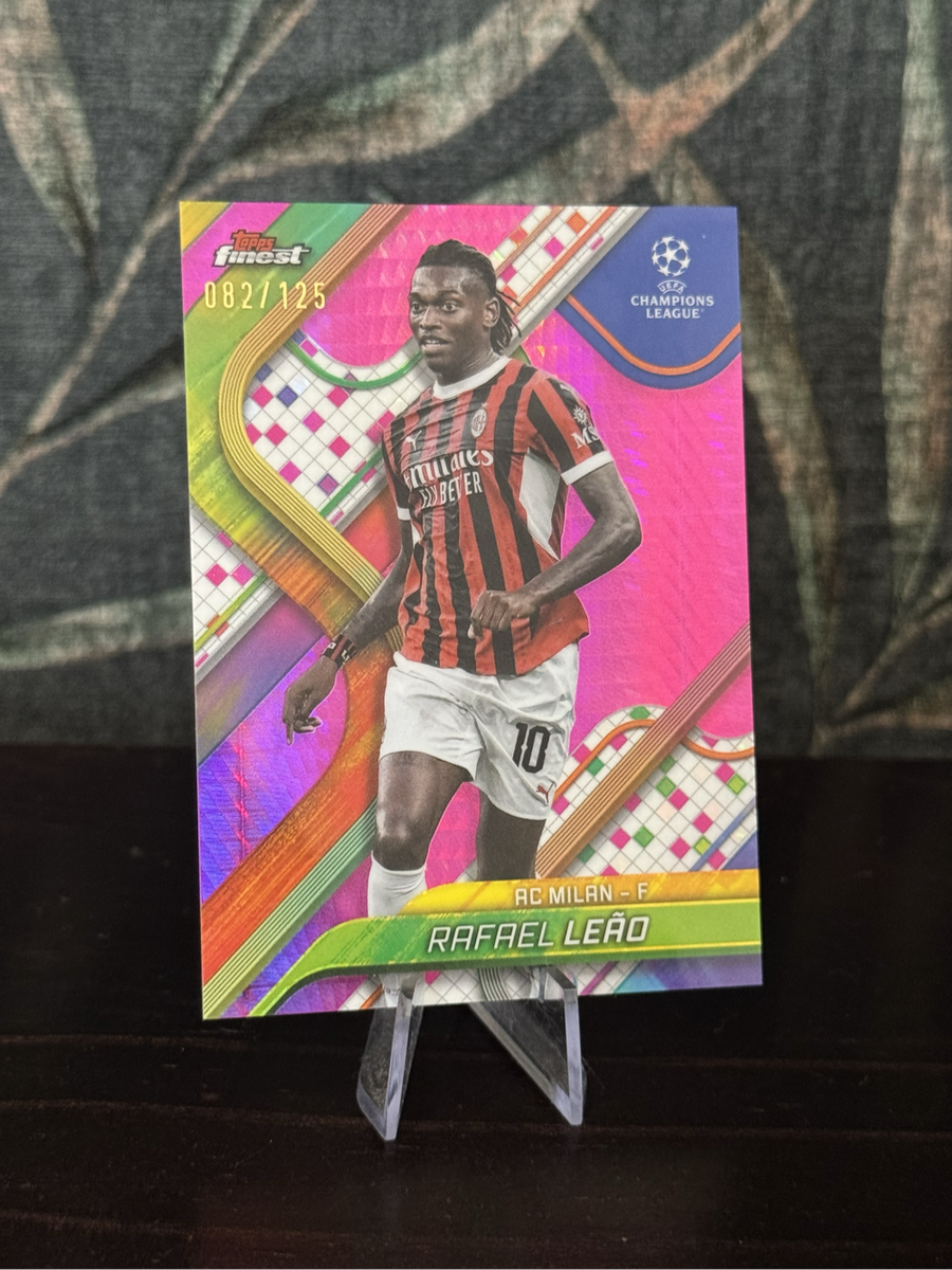 2024-25 Topps Finest - Rafael Leao Pink 82/125 - AC Milan