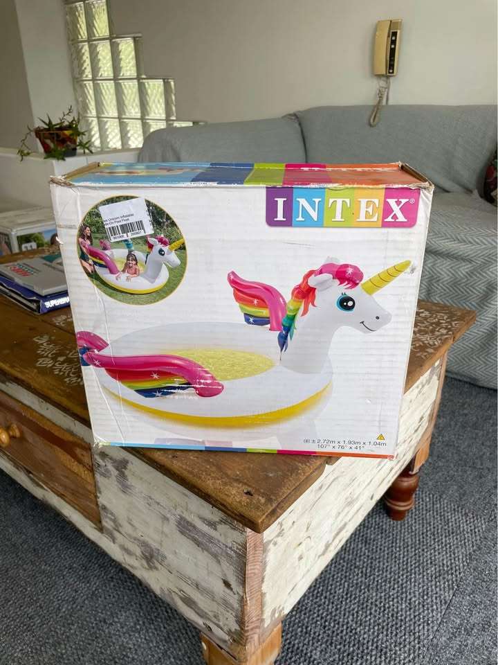 Intex Mystic Unicorn Spray Pool