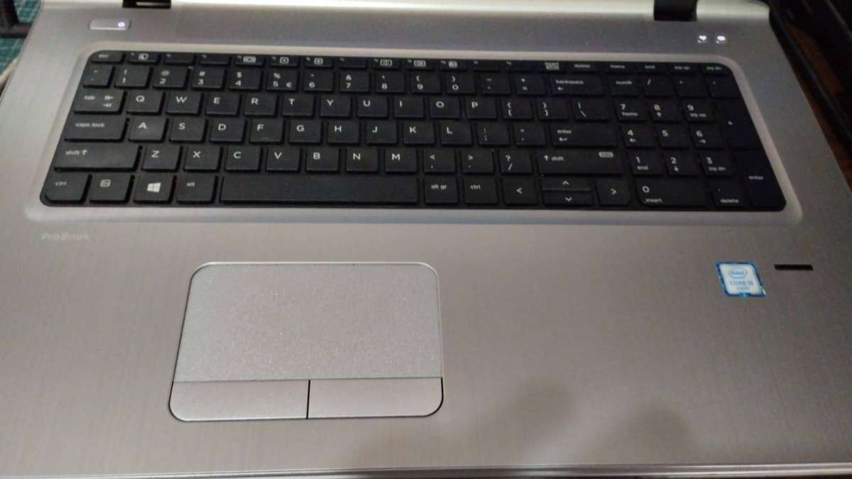 HP ProBook 470 G3-Core i5 17.3 inch screen