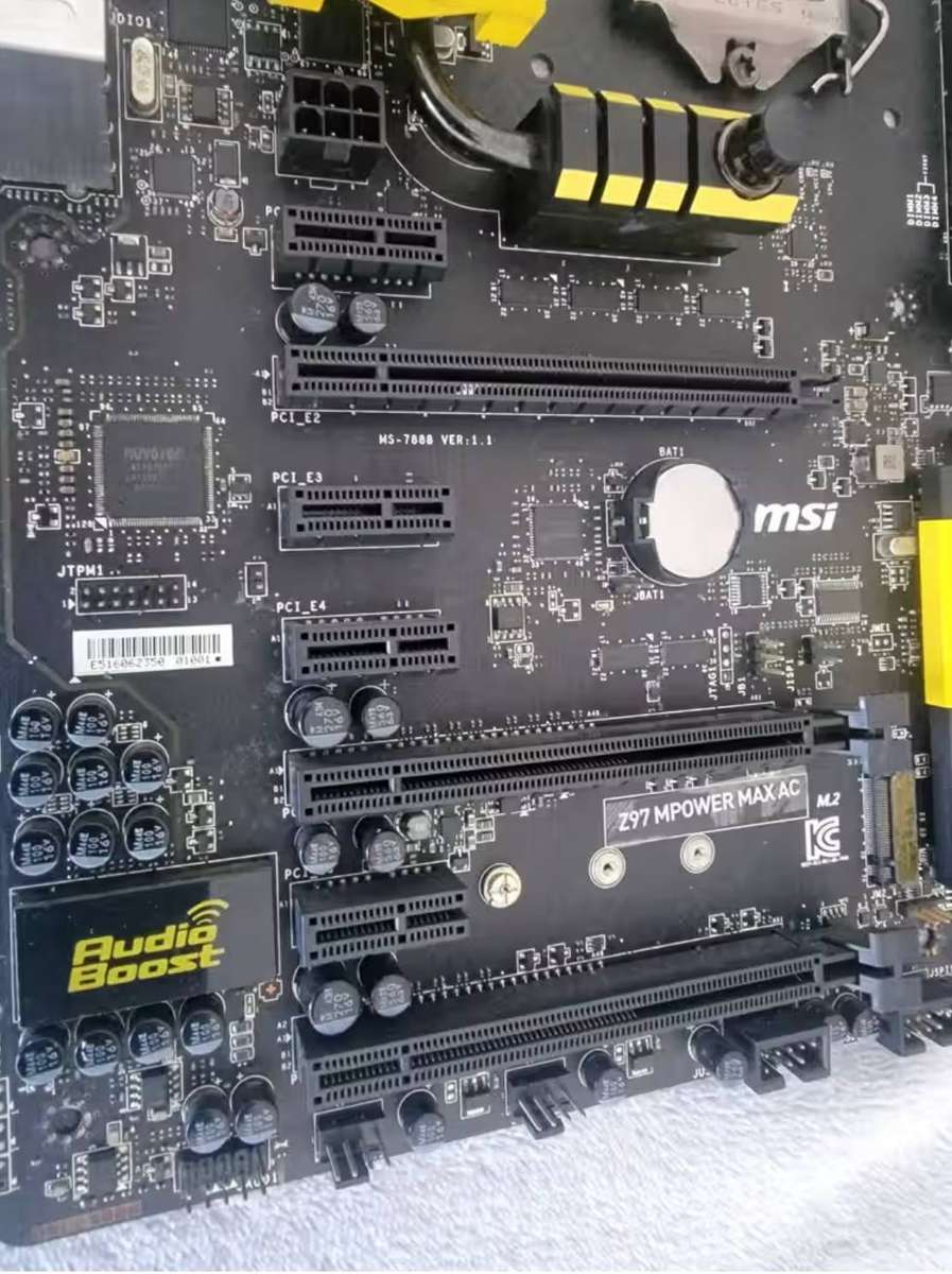MSI Z97 MPower MAX - Gaming Motherboard 4-Ram Slots! Faulty Mosfets!