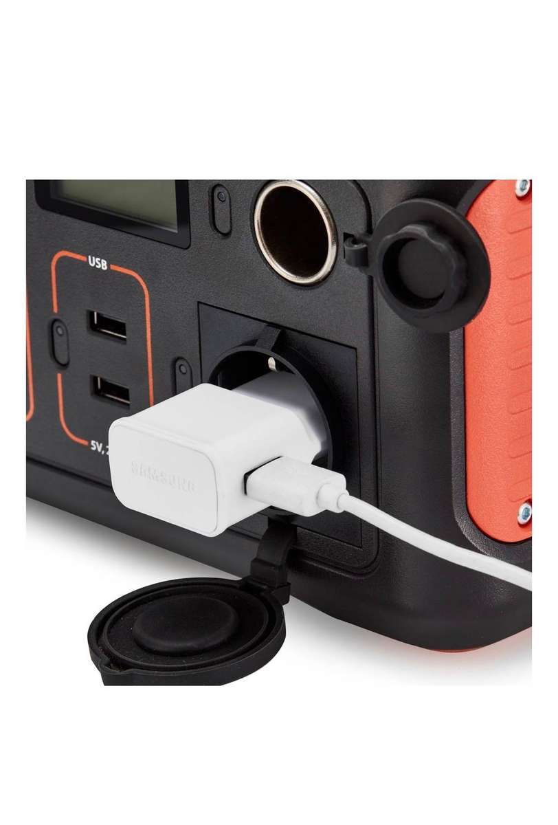 Jackery Explorer 250 Portable Power Station (250Wh)