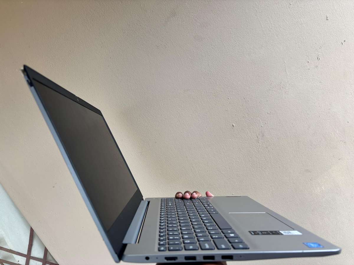 Lenovo ideapad 3