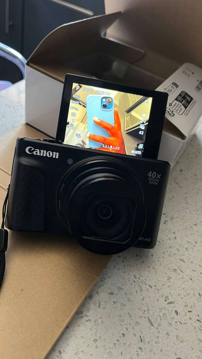 Digital camera