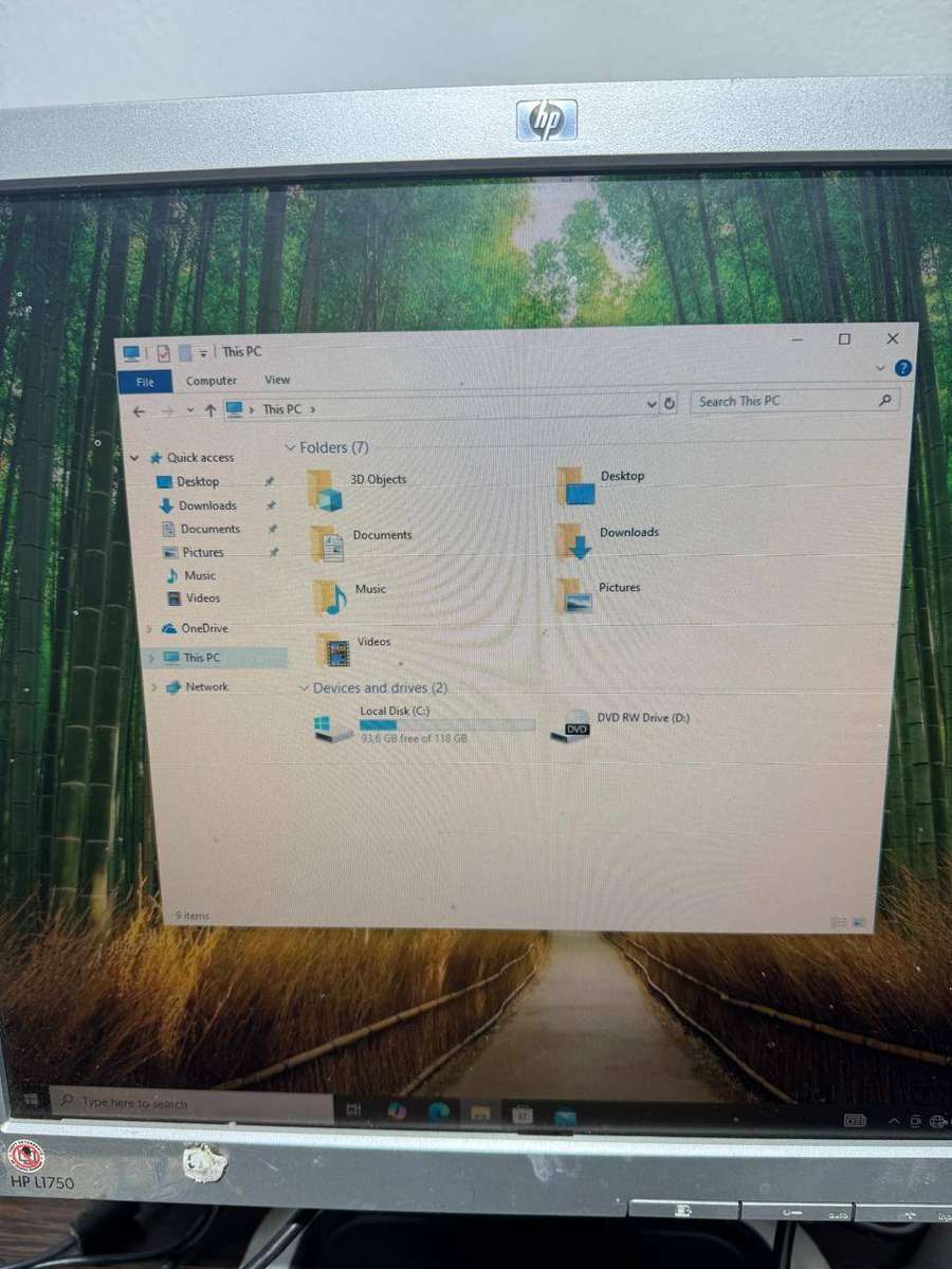HP 290 G1 Desktop Bundle
