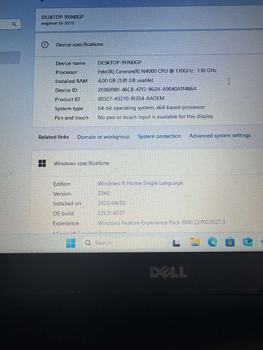 Dell Inspiron 15 3573 Laptop with charger